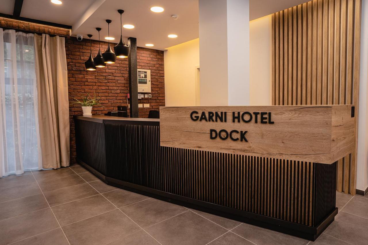 Garni Hotel Dock 브라티슬라바 외부 사진